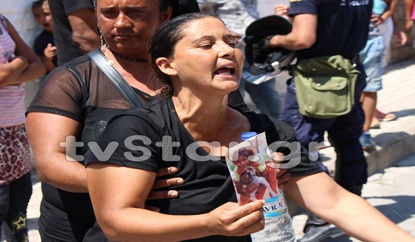 Χειροκροτούσαν τον δολοφόνο της 13χρονης στην Άμφισσα