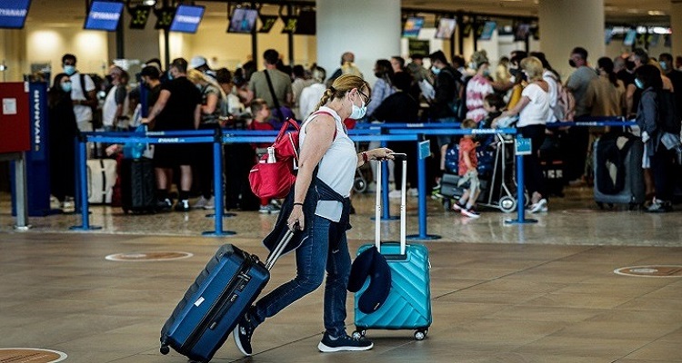 Χώρες υψηλού κινδύνου οι ΗΠΑ, Τουρκία και Ισραήλ για το Βερολίνο - Καραντίνα για τους ανεμβολίαστους ταξιδιώτες