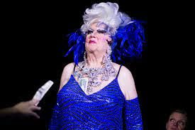 Darcelle: Πέθανε σε ηλικία 92 ετών η γηραιότερη drag queen