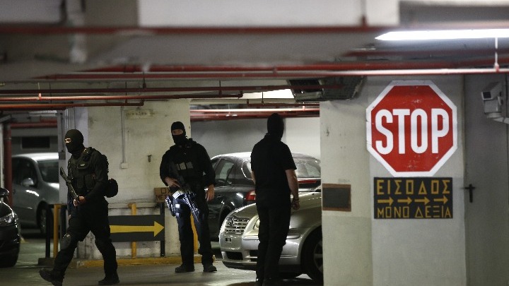 Παζάρευαν 15.000 ευρώ για κάθε νεκρό οι τρομοκράτες - Έτσι θα χτυπούσαν το εστιατόριο στου Ψυρρή