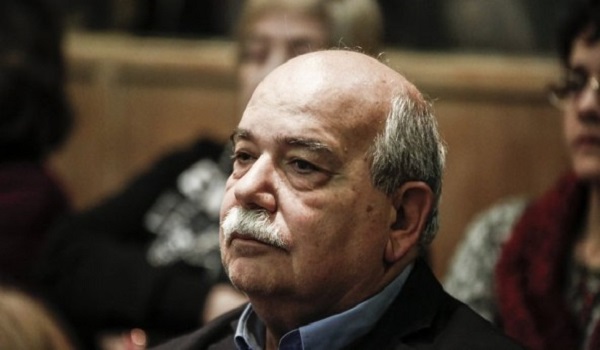 Ξεχειλίζει η αγωνία: Γιατί δεν μίλησε ο Βούτσης;