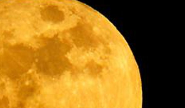 Ερχεται το Ματωμένο Φεγγάρι του Λύκου: Μία ακόμα έκλειψη ή σημάδι Αποκάλυψης;