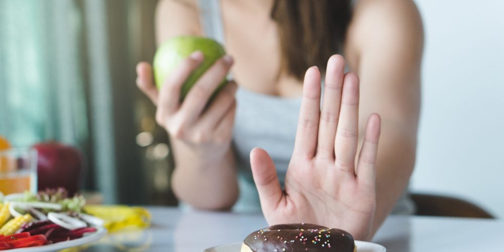 Μπορούμε να αισθανθούμε κορεσμό κοιτάζοντας μια εικόνα φαγητού - Τι λέει έρευνα