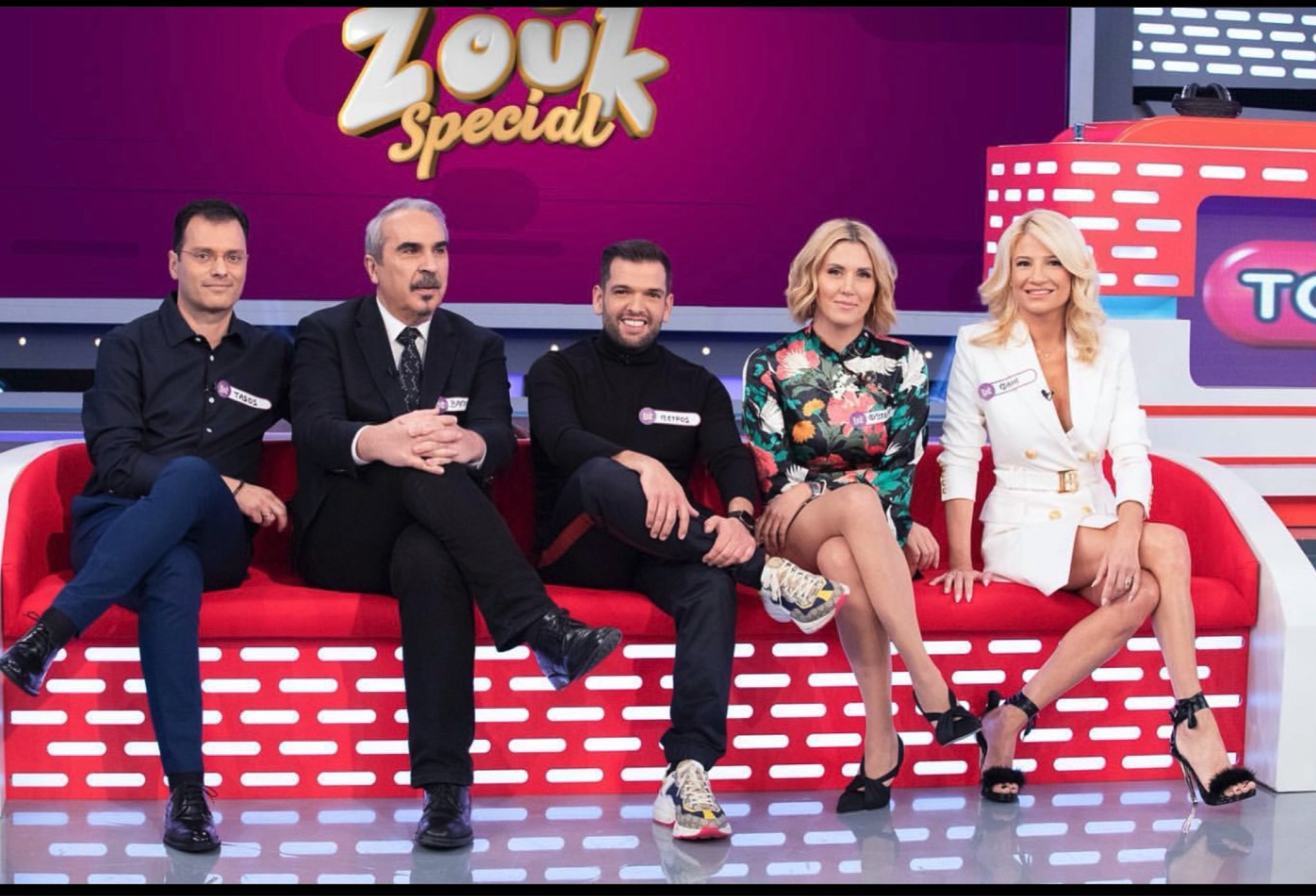 Πάρτι στο Twitter για την Φαίη Σκορδά – Οι viral ατάκες στο Rouk Zouk Special