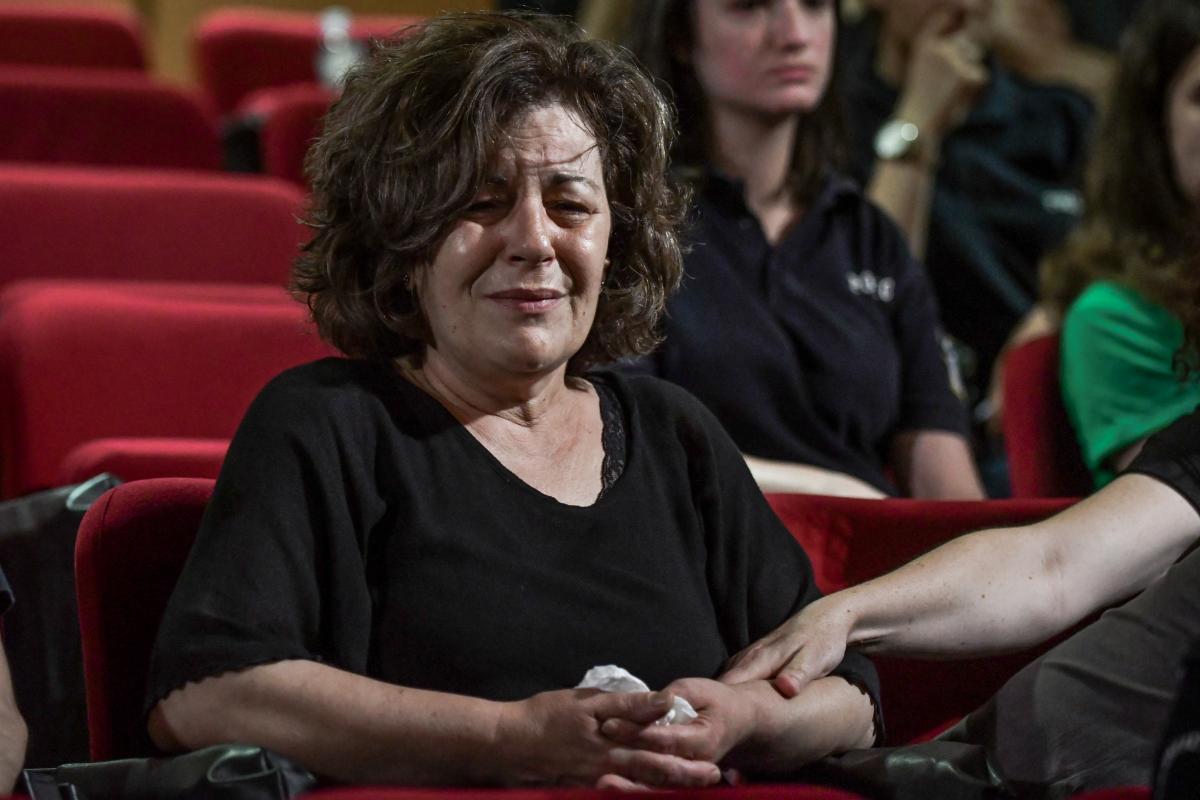 Χρυσή Αυγή: Βίαια προσαγωγή της συντρόφου του Παύλου Φύσσα διέταξε δικαστήριο