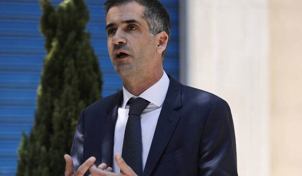 Νίκος Παππάς τρολάρει Κώστα Μπακογιάννη με ανασκαφή για την Πολιτεία του Πλάτωνα