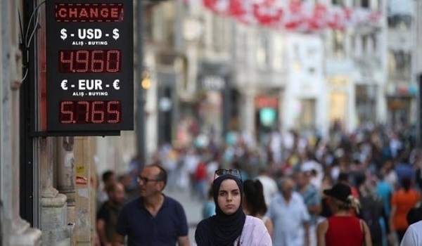 Τουρκία: Δεν πουλάμε, αλλά είμαστε υποχρεωμένοι να ερχόμαστε για να βγάλουμε το ψωμί μας