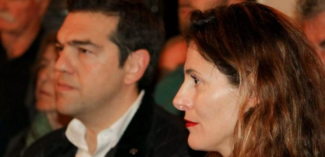 Την Πέμπτη σε στενό οικογενειακό κύκλο η κηδεία της μητέρας της Μπέτυς Μπαζιάνα