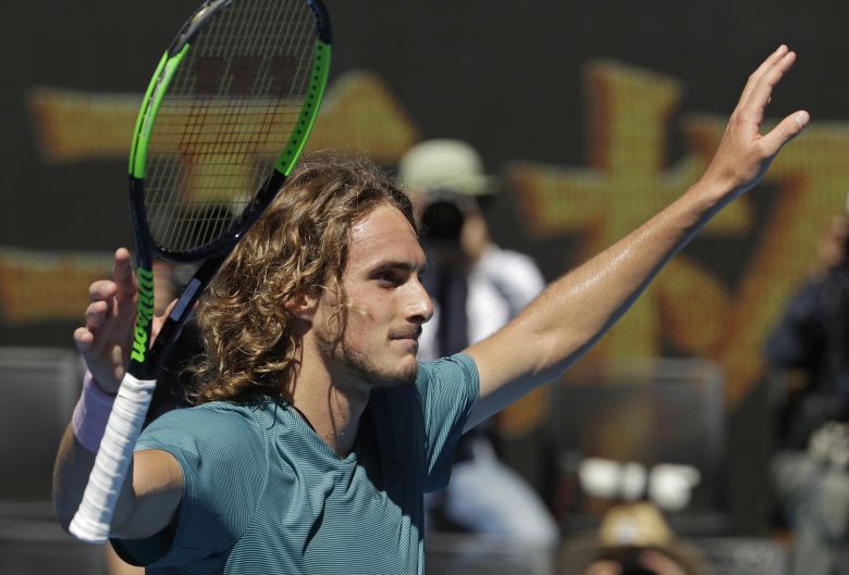 Davis Cup: Οι συγκινητικές δηλώσεις του Τσιτσιπά μετά τον αγώνα για τους 2 πιλότους
