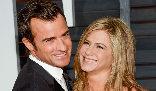 Η Jennifer Aniston μιλά για τον χωρισμό της και ξεσπά για το θέμα του παιδιού