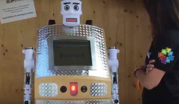 Τεχνολογία: Ρομπότ ως θεραπεία για άτομα που τραυλίζουν εξετάζει μια μελέτη