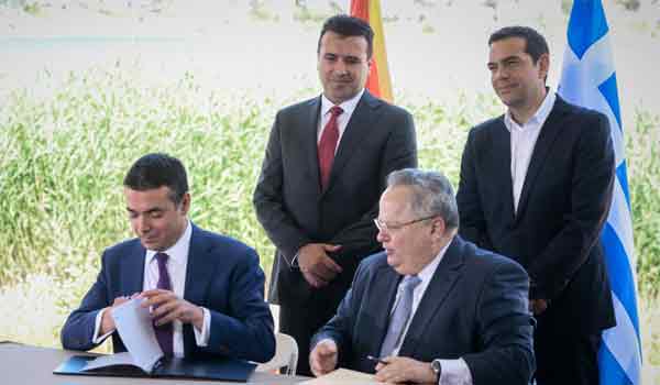 Πρέσπες: Μπήκαν οι υπογραφές για την Βόρεια Μακεδονία