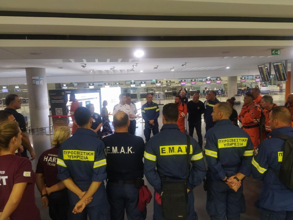 Στην Ελλάδα κυπριακή αποστολή με 31 άτομα - Για να βοηθήσουν στις πυρκαγιές