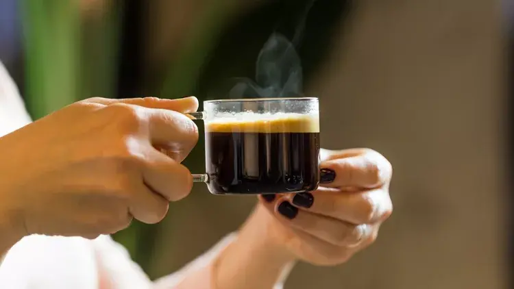 Τέσσερα λάθη στην κατανάλωση καφέ σύμφωνα με τη διατροφολόγο