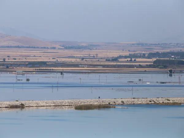 Πυροσβεστική για Θεσσαλία: Παρακολουθούμε τη στάθμη της λίμνης Κάρλα με drones