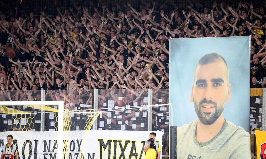 Αποκαλύψεις για το πως δολοφονήθηκε ο Μιχάλης – Το αίμα στο μαχαίρι συνοπαδού του και το «τρελό» σενάριο που δεν έχει υπόσταση