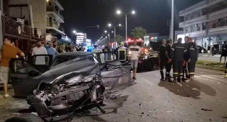 Τροχαίο με τρεις νεκρούς στην Πάτρα: Οι γονείς του 3χρονου αγοριού τα είδαν όλα, ήταν στο πίσω όχημα
