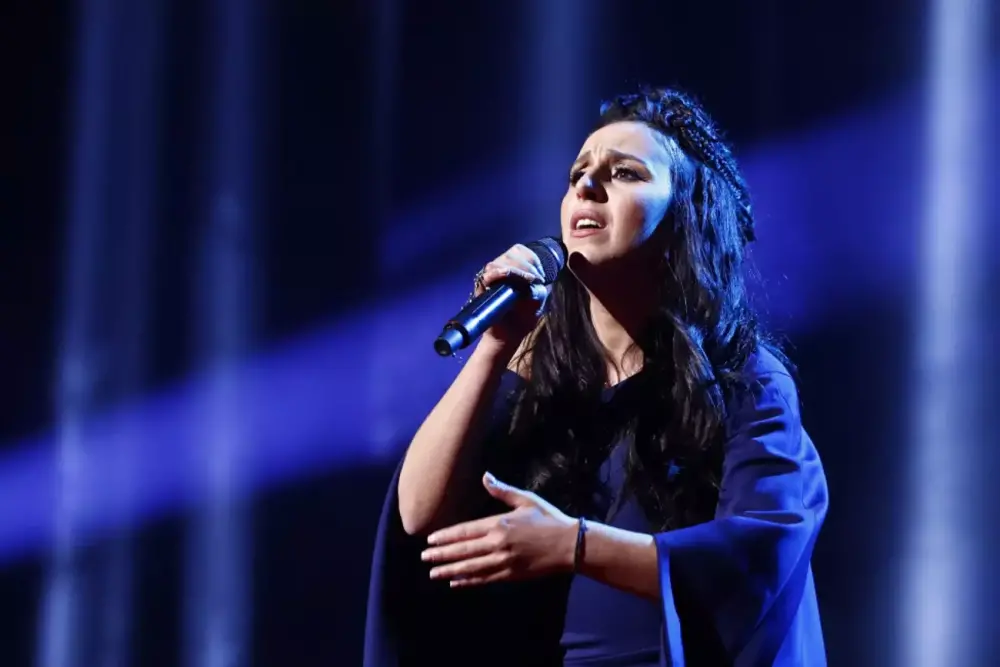 Jamala: Η νικήτρια της Eurovision 2016 στη λίστα καταζητούμενων της ρωσικής κυβέρνησης