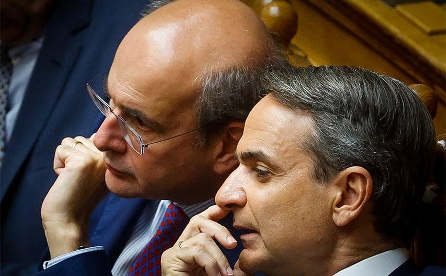 Χατζηδάκης: Το 80% των ιδιοκτητών μπαρ πλήρωναν λιγότερους φόρους από τους υπαλλήλους τους