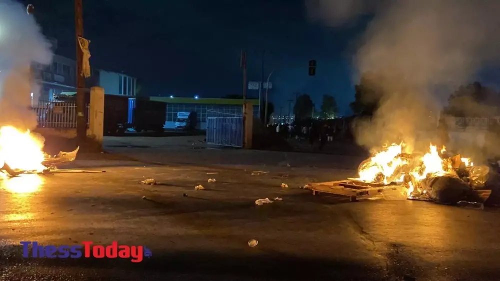 Θεσσαλονίκη: Επεισόδια Ρομά σε συγκέντρωση για τον θάνατο του 17χρονου στη Βοιωτία