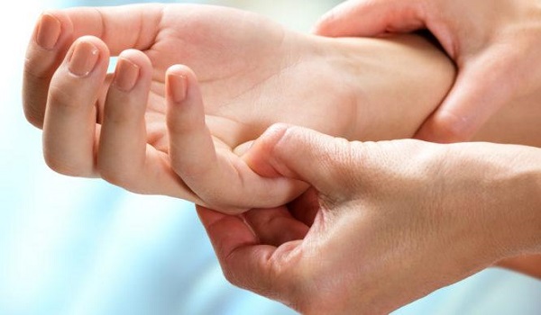 Τέσσερις κορυφαίες τροφές για την υγεία των αρθρώσεων