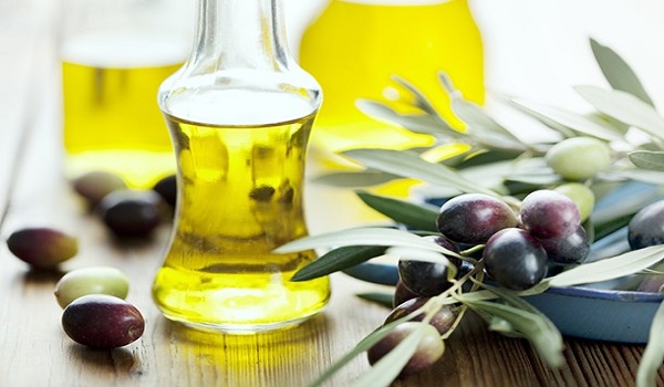 Θαυματουργό το ελαιόλαδο: Από ποιες ασθένειες προστατεύει
