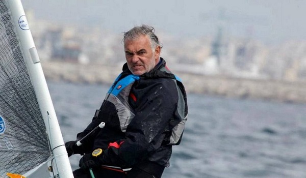 Στη ΜΕΘ του 251 Γενικού Νοσοκομείου Αεροπορίας μεταφέρθηκε ο Τάσος Μπουντούρης