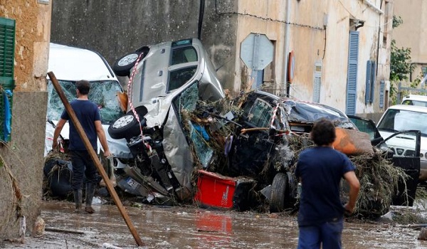 Στους 12 οι νεκροί από τη θύελλα στη Μαγιόρκα