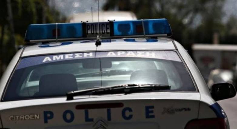 Θεσσαλονίκη: Αστυνομικοί σταμάτησαν άνδρα που ήθελε να δώσει τέλος στη ζωή του