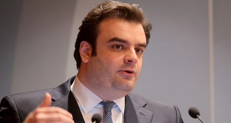 Κυριάκος Πιερρακάκης: Έπαθε κάταγμα από στραβοπάτημα ενώ βρισκόταν στη Νάξο