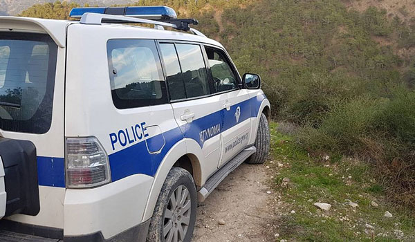 Τραγωδία στην Κύπρο: Έπεσε σε γκρεμό προσπαθώντας να βγάλει φωτογραφία