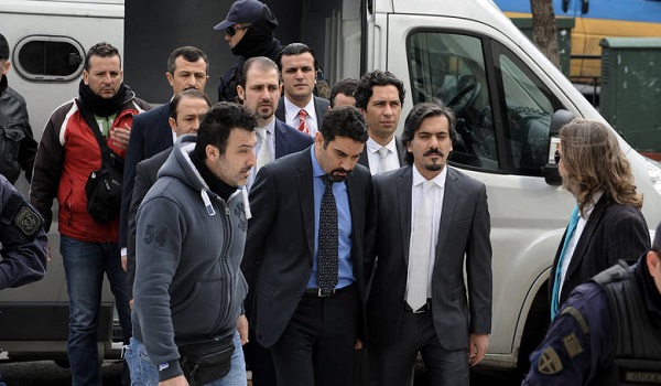 Τουρκία για τους οκτώ στρατιωτικούς: Θα αισθάνονται την ανάσα μας στον σβέρκο τους