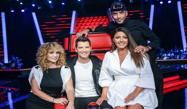 The Voice: Ένα video αποκαλύπτει τι κάνουν οι coaches στα διαλείμματα