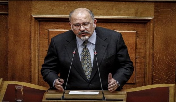 Ξυδάκης: Αν ο Ζάεφ συνεχίσει, μπορούμε να σπάσουμε τη συμφωνία των Πρεσπών