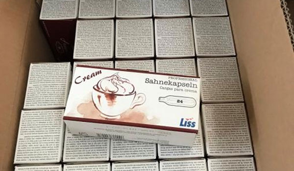 Θα σκόρπιζαν τον θάνατο στην Κέρκυρα: Εντοπίστηκαν 55.400 φιάλες αερίου γέλιου