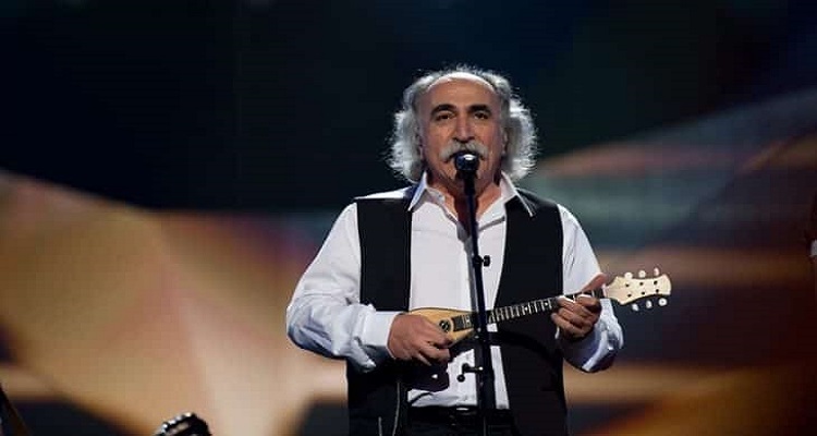 Έφυγε από τη ζωή ο γνωστός ρεμπέτης Αγάθωνας