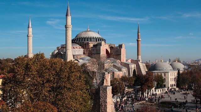 Αύριο πιθανότατα η απόφαση του τουρκικού ΣτΕ για το αν θα μετατραπεί η Αγιά Σοφιά σε τζαμί
