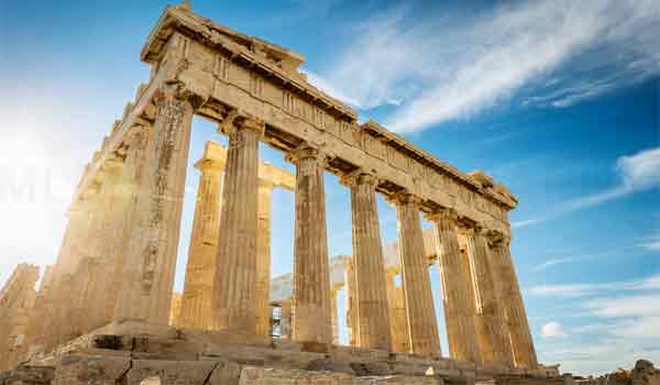 Τουρισμός: Στην Αθήνα οι περισσότεροι τουρίστες - Ύφεση για Μύκονο και Σαντορίνη