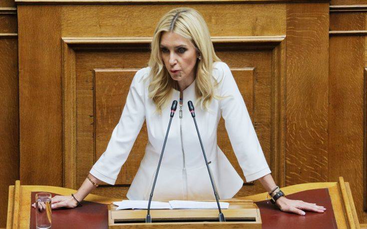 Αραμπατζή: Στόχος μας η επένδυση στο μέλλον της ελληνικής μελισσοκομίας