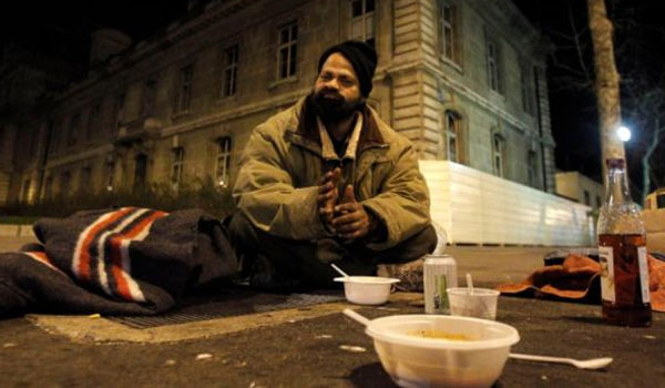 Δωρεάν ζεστή σούπα για τους άστεγους στην παγωμένη Ρωσία