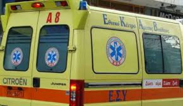 Τήνος: Τοίχος κατέρρευσε και καταπλάκωσε δύο άντρες. Ανασύρθηκαν νεκροί