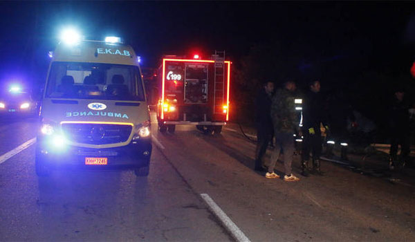 Ανατροπή οχήματος με 14 πρόσφυγες τραυματίες