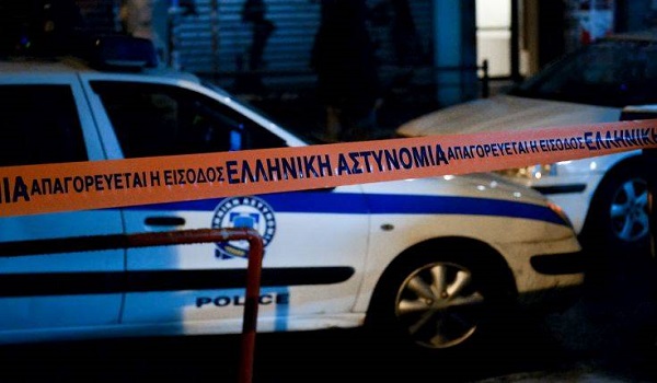 Έκρηξη σε είσοδο πολυκατοικίας στο Παλαιό Φάληρο