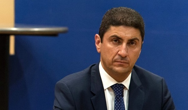 Σφραγίζονται οι λέσχες φιλάθλων χωρίς άδεια