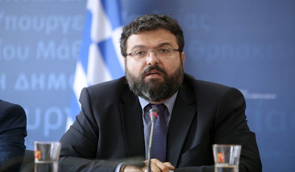 Ο Βασιλειάδης καλεί εκτάκτως σε σύσκεψη Ολυμπιακό, Παναθηναϊκό και ΑΕΚ