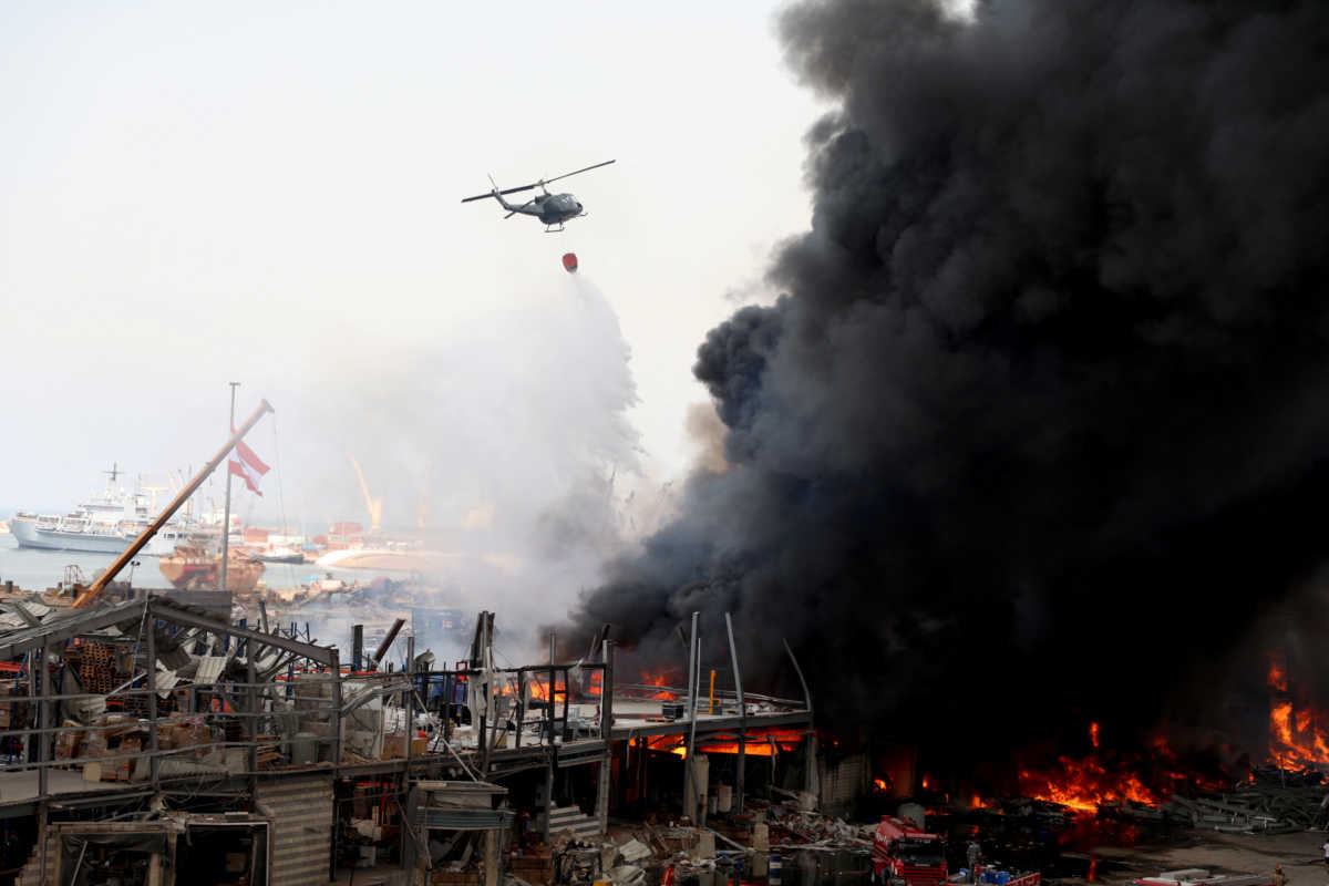 Νέα κόλαση φωτιάς στη Βηρυτό. Μόλις έναν μήνα μετά την καταστροφική έκρηξη