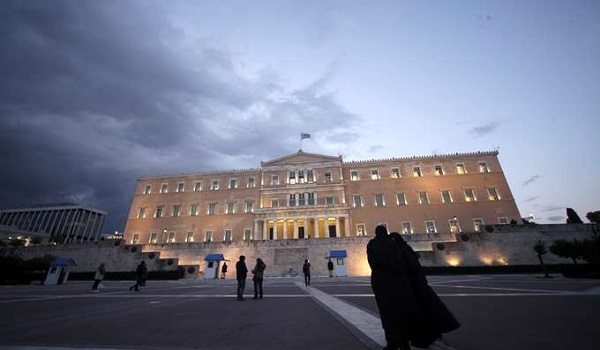 Handelsblatt: Πέντε μύθοι και πέντε λάθη στη διάσωση της Ελλάδας