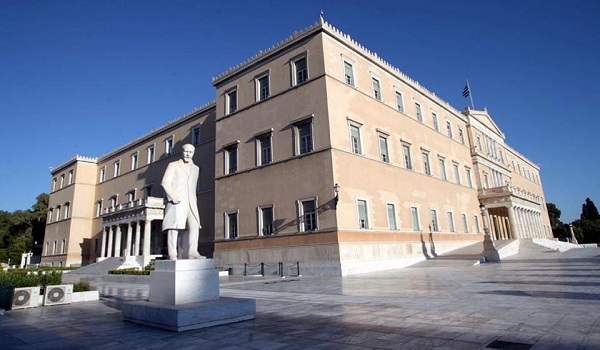 Στην αρμόδια Επιτροπή το «αντικαπνιστικό νομοσχέδιο»