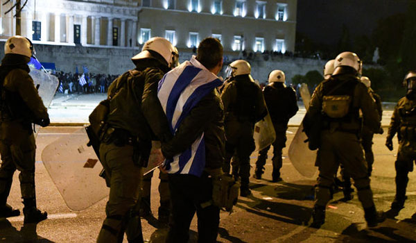 Νέα συγκέντρωση σήμερα για την Μακεδονία. Προσαγωγές και συλλήψεις στα επεισόδια