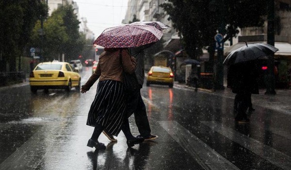 Έρχονται βροχές και καταιγίδες τις επόμενες ώρες – Νέα επιδείνωση του καιρού